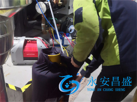 公司中央空調(diào)空氣壓縮機(jī)維修與故障排除，保障系統(tǒng)高效穩(wěn)定運(yùn)行